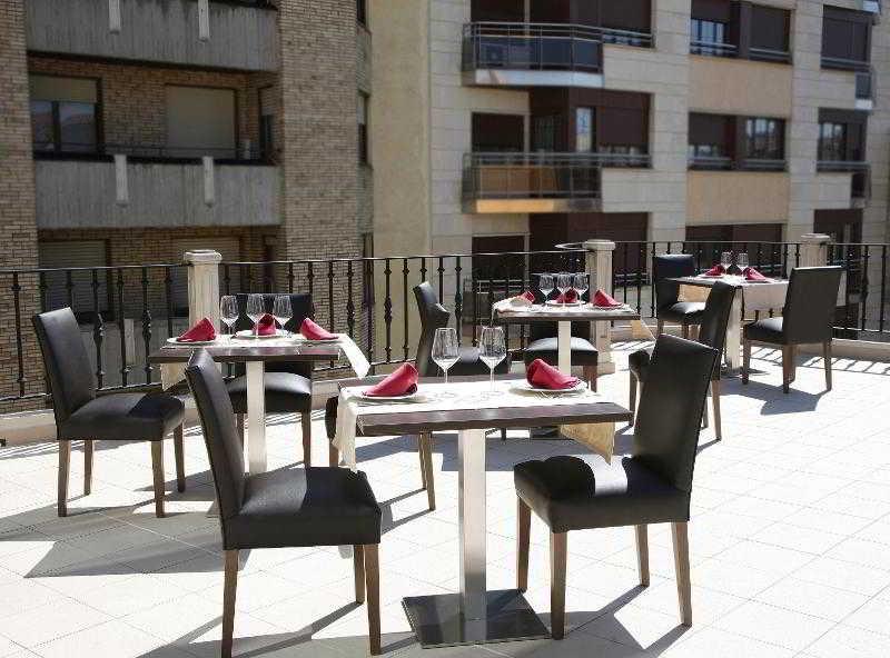 Hotel Villa De Aranda اراندا دي دويرو المظهر الخارجي الصورة
