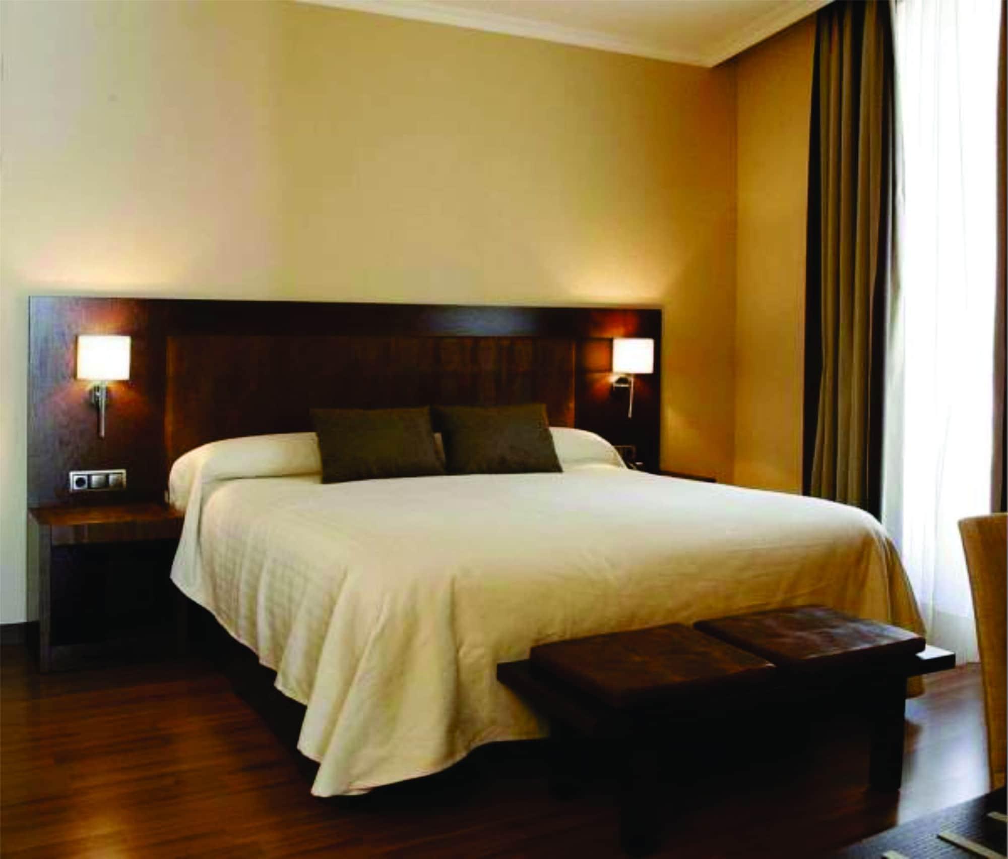 Hotel Villa De Aranda اراندا دي دويرو المظهر الخارجي الصورة