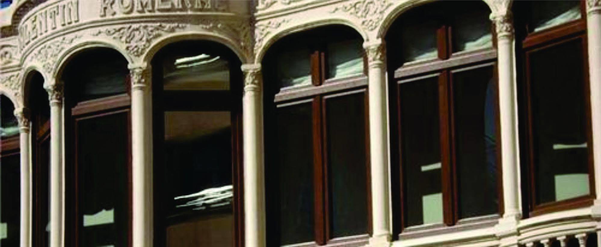 Hotel Villa De Aranda اراندا دي دويرو المظهر الخارجي الصورة