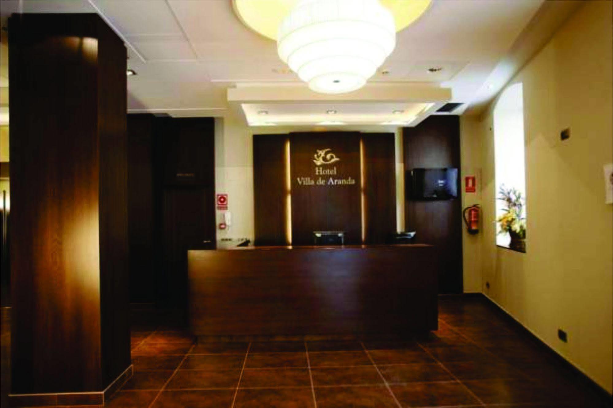 Hotel Villa De Aranda اراندا دي دويرو المظهر الخارجي الصورة